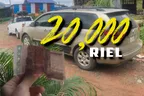 Collecting Money From Trespassers 💵 & Cleaning Up Their Mess Too 🚯 thumbnail