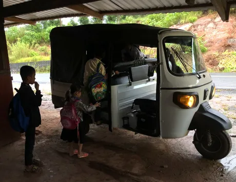 tuktukclimb.png